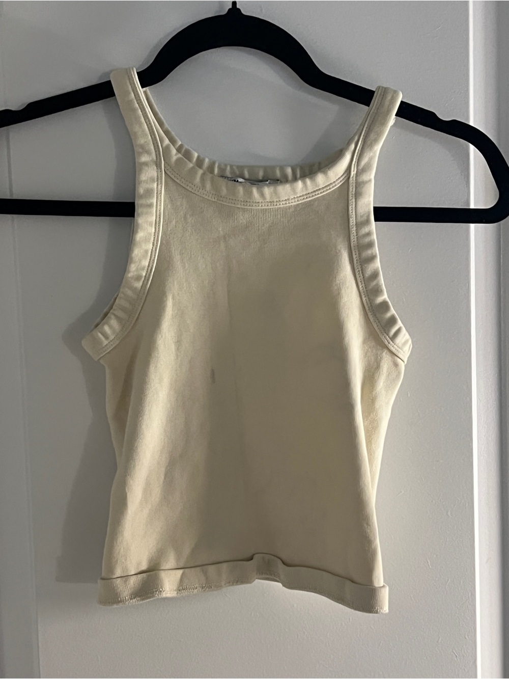 Women's Cream Ribbed Tank Top - Brand Unspecified